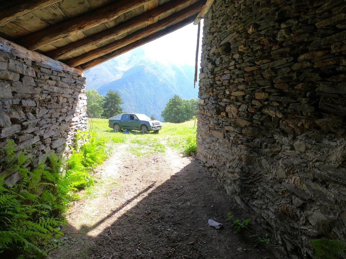 Bordes Pirineu, Costuix Hotel Areu Exterior foto